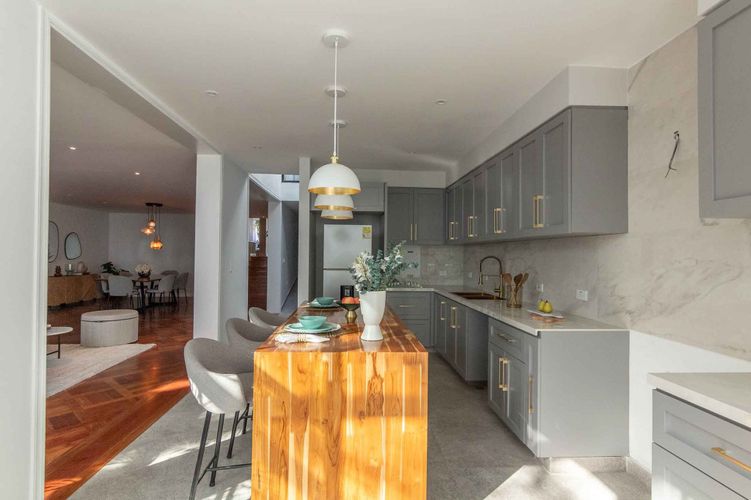 Casa de 5 alcobas en venta en Santa Barbara Alta, Bogotá, 433 m² · foto 14 de 24