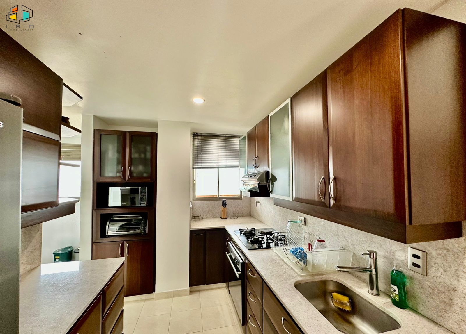 Apartamento en arriendo en El Tesoro, Medellín · foto 7 de 24