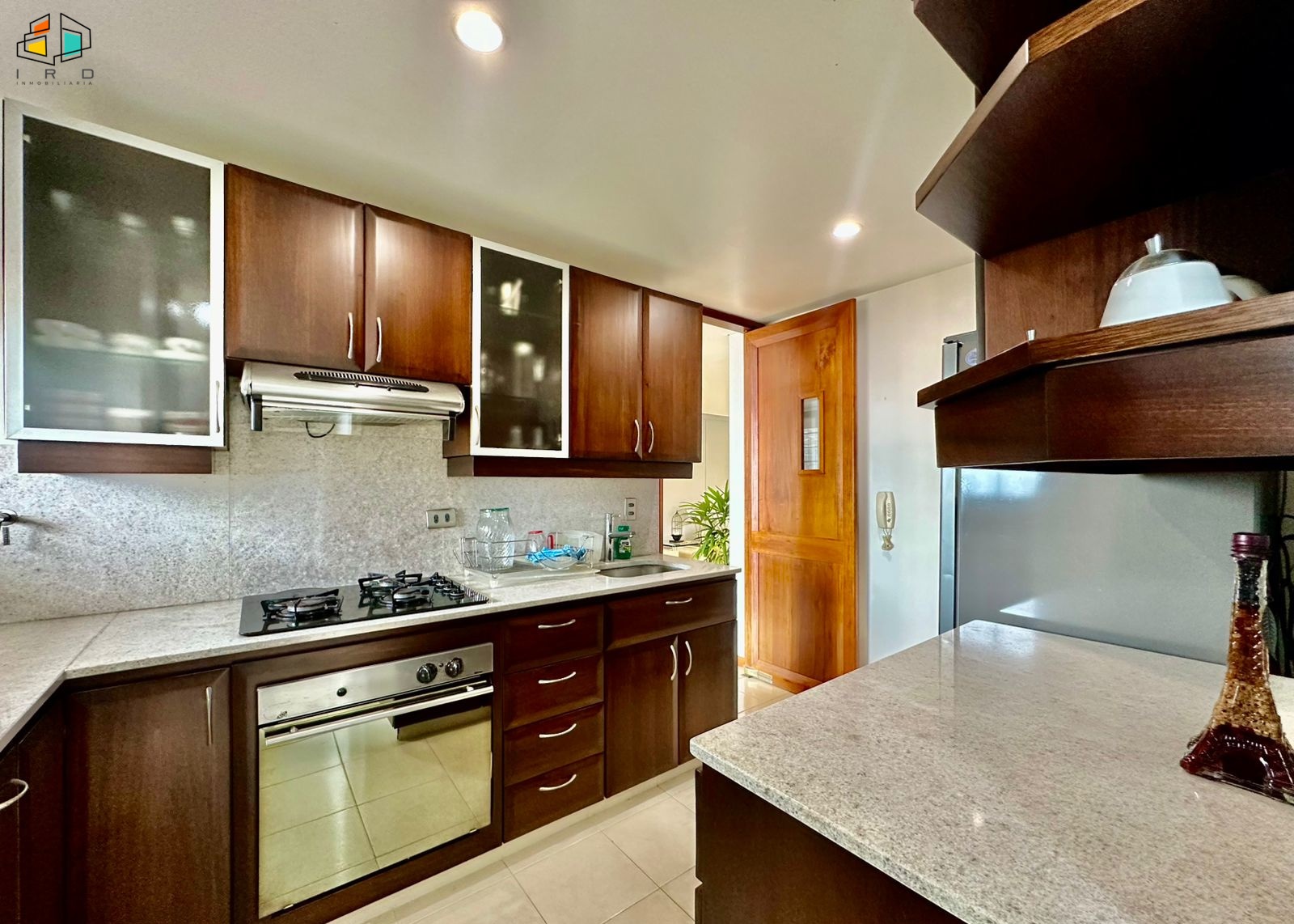Apartamento en arriendo en El Tesoro, Medellín · foto 10 de 24