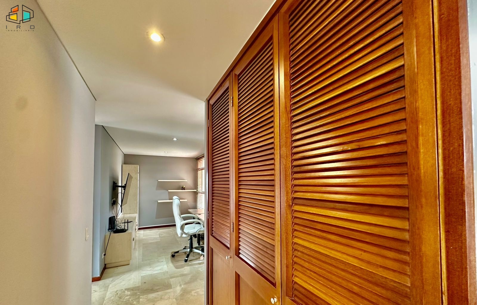 Apartamento en arriendo en El Tesoro, Medellín · foto 15 de 24
