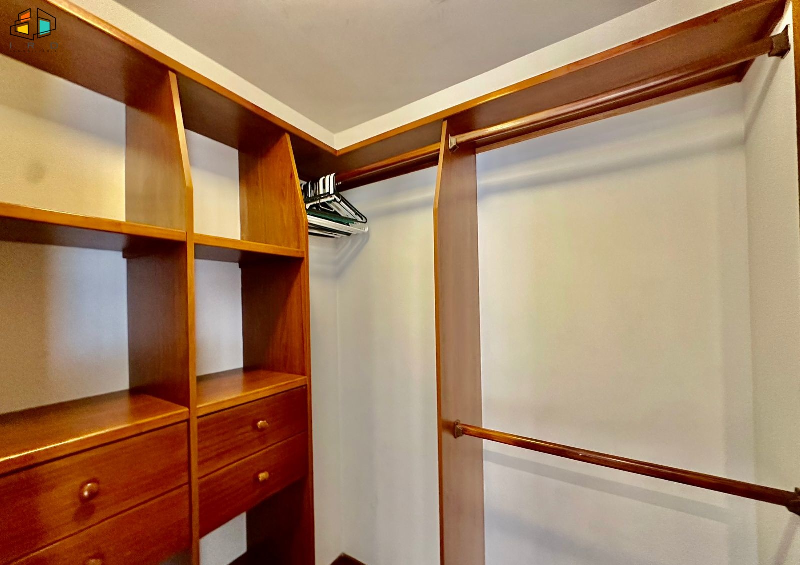 Apartamento en arriendo en El Tesoro, Medellín · foto 18 de 24