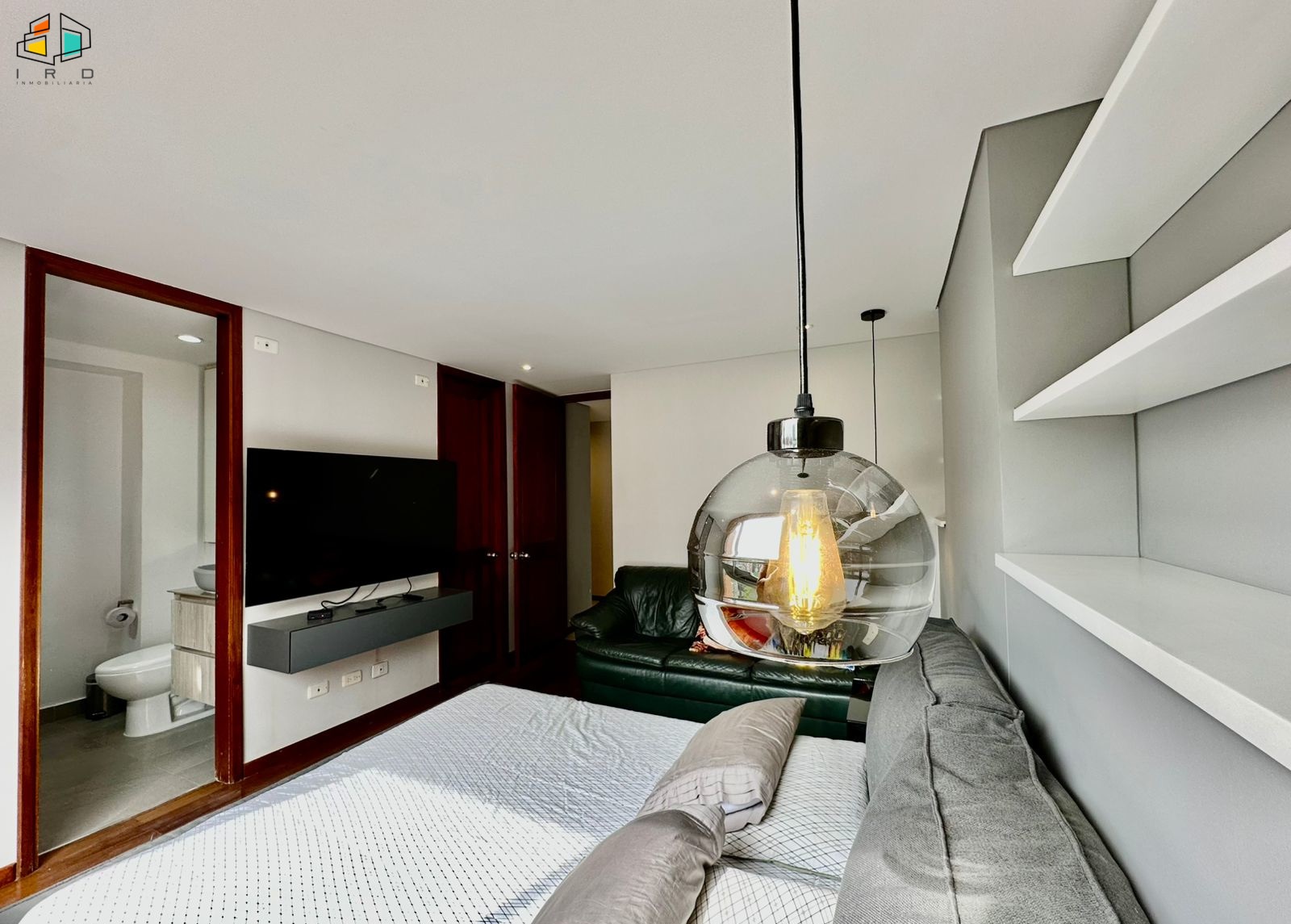 Apartamento en arriendo en El Tesoro, Medellín · foto 19 de 24