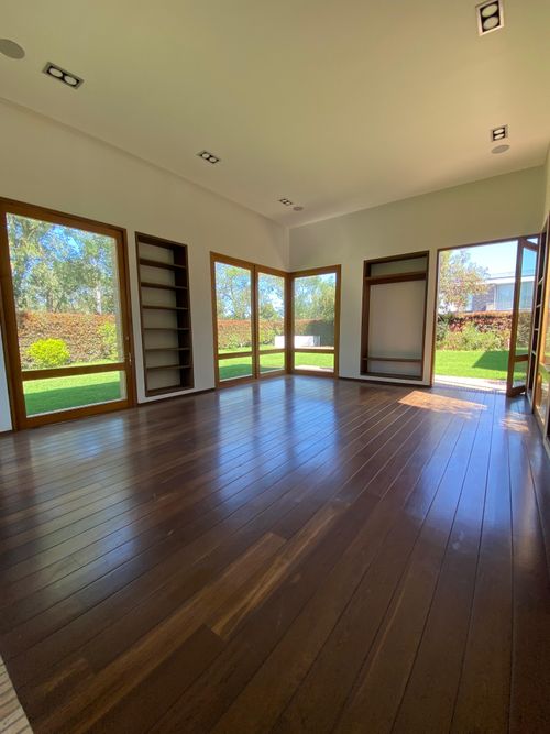 Casa de 5 alcobas en venta en Guaymaral, Bogotá, 445 m² · foto 4 de 24