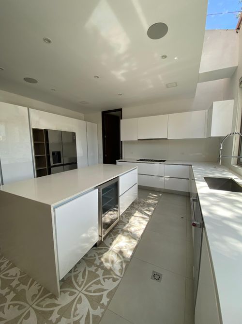Casa de 5 alcobas en venta en Guaymaral, Bogotá, 445 m² · foto 9 de 24