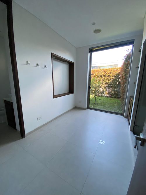 Casa de 5 alcobas en venta en Guaymaral, Bogotá, 445 m² · foto 12 de 24