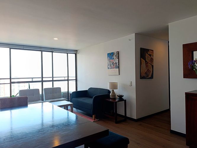 Apartamento de 3 alcobas en arriendo en El Poblado, Medellín, 76 m² · foto 2 de 18