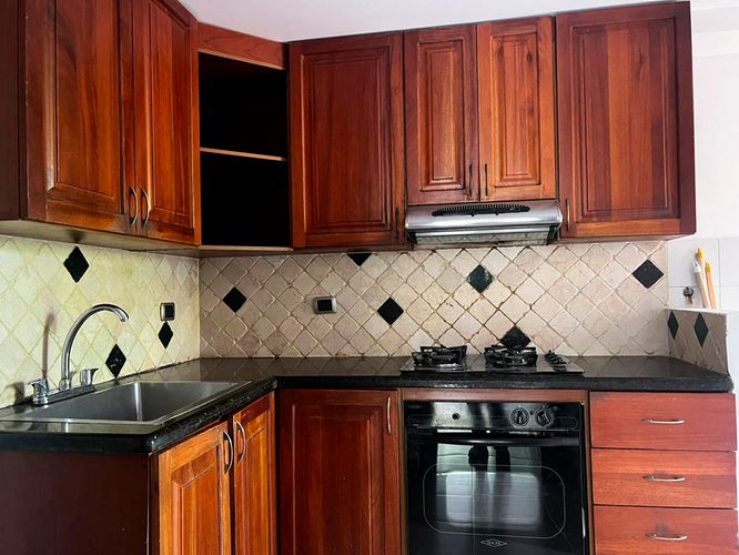 Apartamento de 3 alcobas en arriendo en El Poblado, Medellín, 123 m² · foto 6 de 20