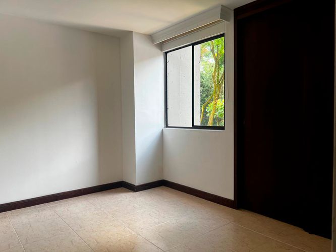 Apartamento de 3 alcobas en arriendo en El Poblado, Medellín, 123 m² · foto 11 de 20
