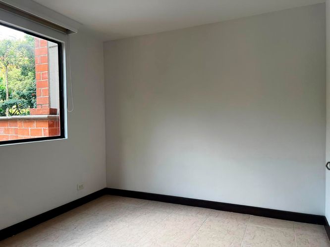 Apartamento de 3 alcobas en arriendo en El Poblado, Medellín, 123 m² · foto 12 de 20