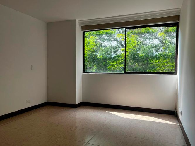 Apartamento de 3 alcobas en arriendo en El Poblado, Medellín, 123 m² · foto 16 de 20