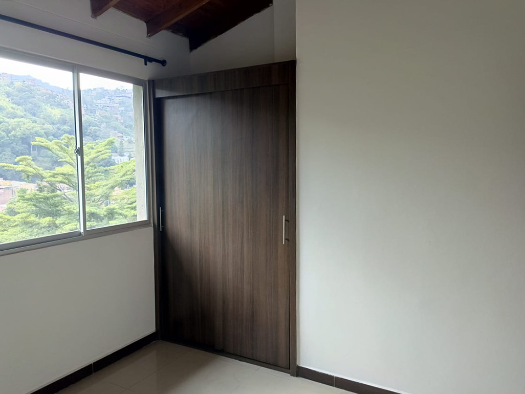 Apartamento en arriendo en La Mota, Medellín · foto 11 de 17