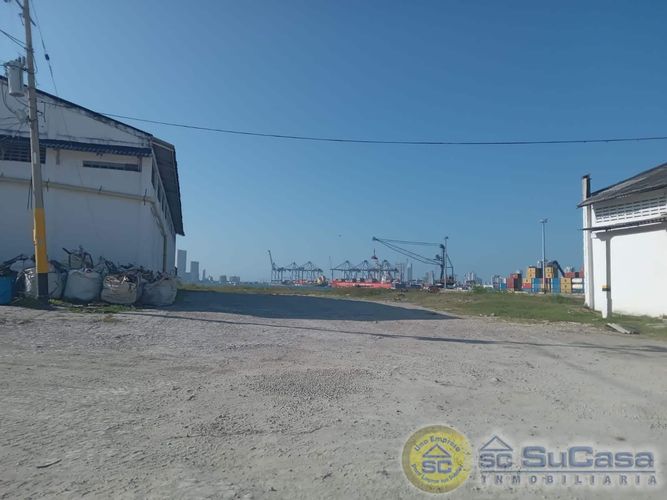 Bodega en arriendo en El Bosque, Cartagena, 1160 m² · foto 3 de 13