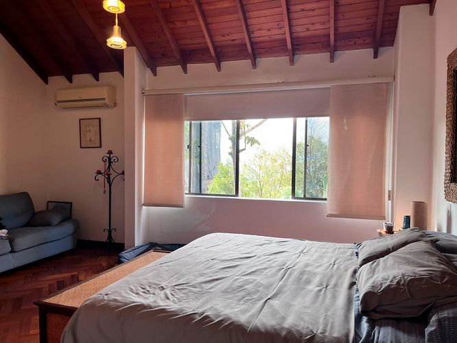 Casa de 4 alcobas en venta en El Poblado, Medellín, 306 m² · foto 9 de 20