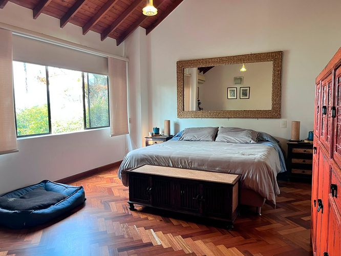 Casa de 4 alcobas en venta en El Poblado, Medellín, 306 m² · foto 11 de 20