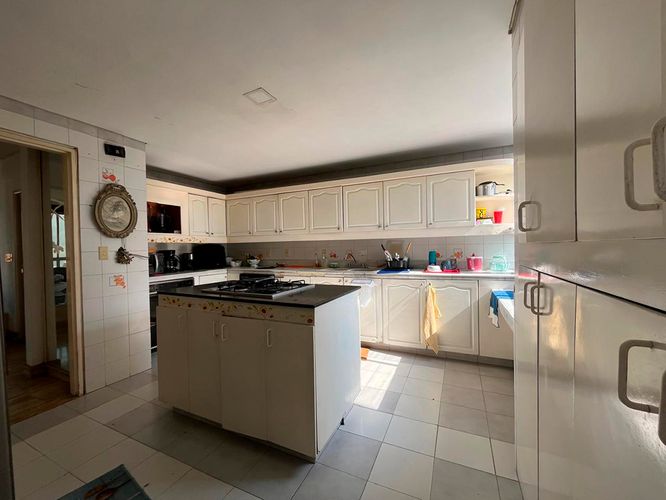 Apartamento de 4 alcobas en venta en El Poblado, Medellín, 425 m² · foto 7 de 17