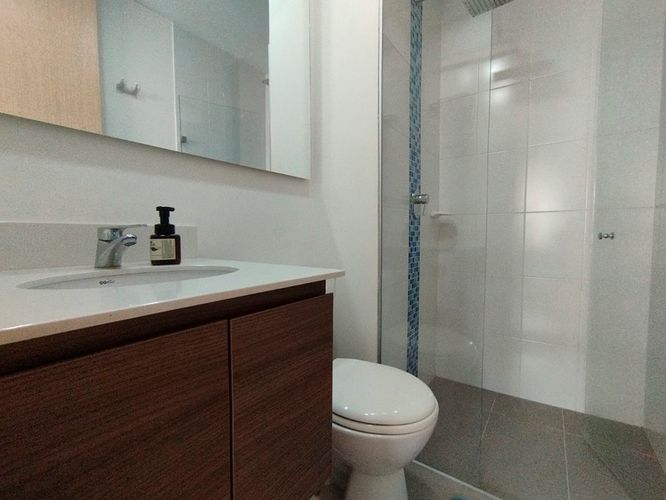 Apartamento de 3 alcobas en venta en El Poblado, Medellín, 87 m² · foto 14 de 16