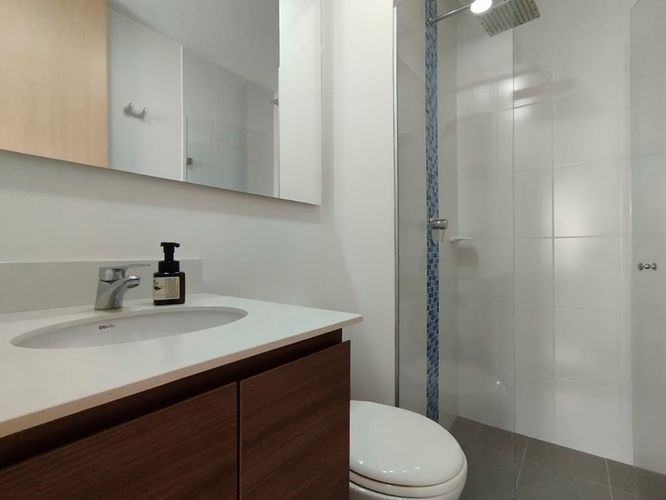 Apartamento de 3 alcobas en venta en El Poblado, Medellín, 87 m² · foto 15 de 16