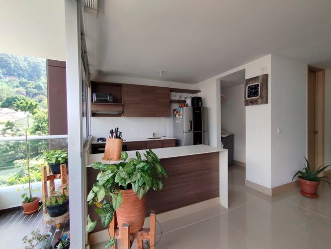 Apartamento de 3 alcobas en venta en El Poblado, Medellín, 87 m² · foto 16 de 16