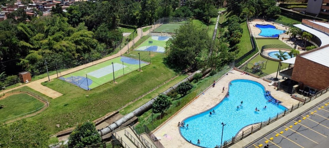 Apartamento de 2 alcobas en venta en La Navarra, Bello, 67 m² · foto 16 de 18