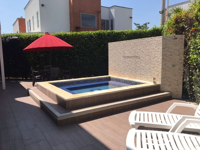 Casa de 4 alcobas en venta en La Morada, Jamundí, 303 m² · foto 2 de 24