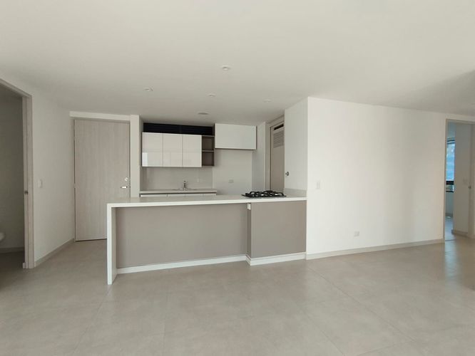 Apartamento de 2 alcobas en arriendo en El Poblado, Medellín, 89 m² · foto 5 de 19