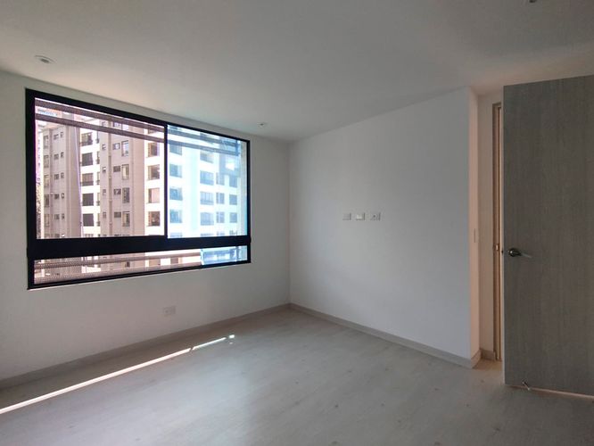 Apartamento de 2 alcobas en arriendo en El Poblado, Medellín, 89 m² · foto 15 de 19