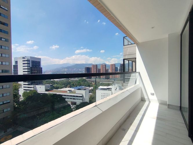 Apartamento de 2 alcobas en arriendo en El Poblado, Medellín, 89 m² · foto 19 de 19