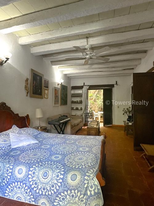 Casa de 10 alcobas en venta en El Centro, Cartagena, 700 m² · foto 10 de 13