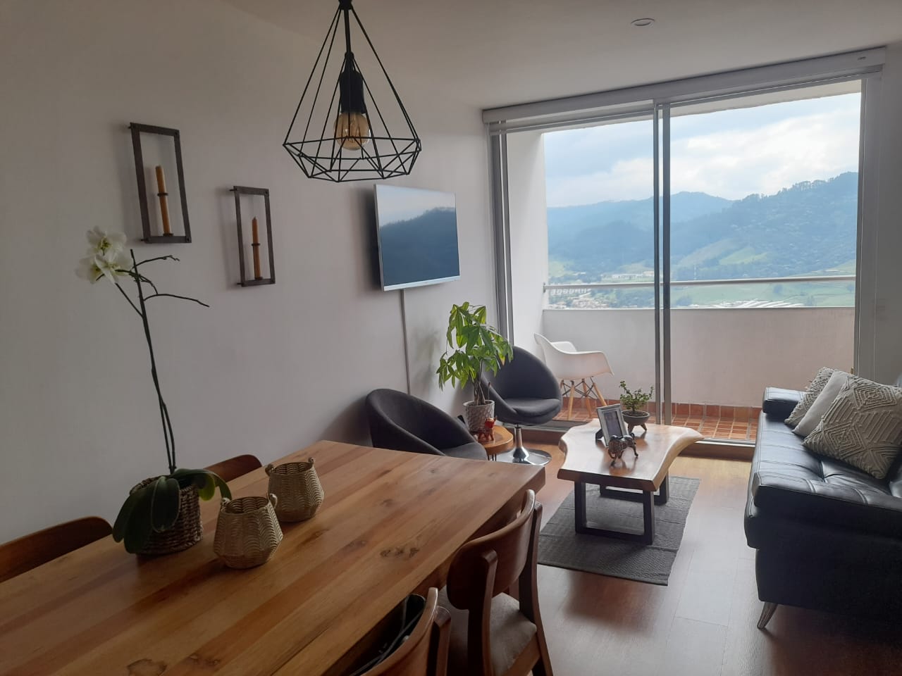 Apartamento en venta en Tejares, Manizales · foto 3 de 24