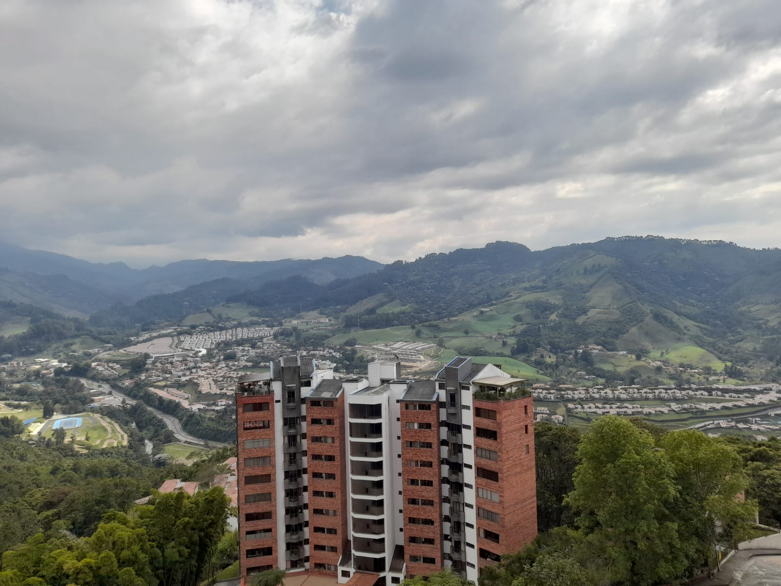Apartamento en venta en Tejares, Manizales · foto 17 de 24