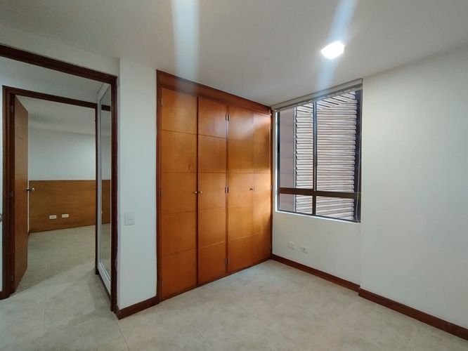 Apartamento de 2 alcobas en arriendo en El Poblado, Medellín, 70 m² · foto 7 de 13
