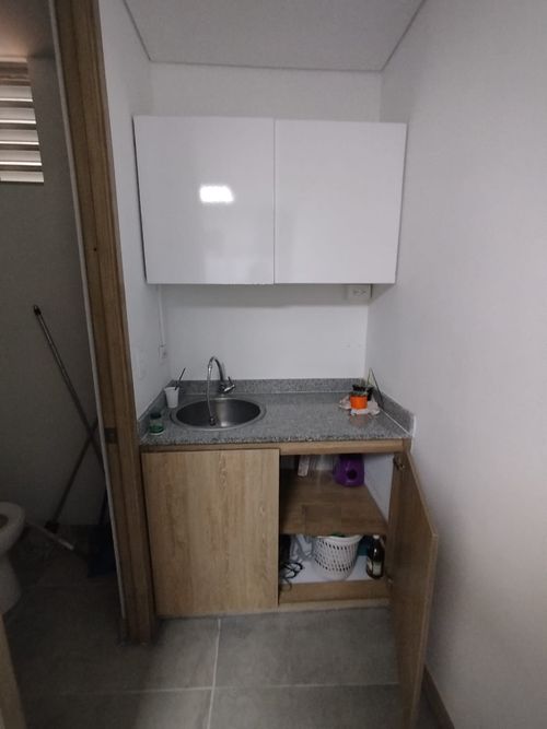 Oficina en arriendo en Los Alpes, Pereira, 50 m² · foto 7 de 7