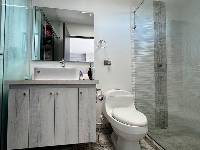 Casa de 4 alcobas en venta en El Porvenir, Rionegro, 360 m² · foto 12 de 15