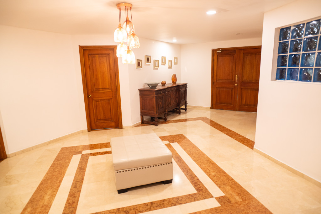 Apartamento en venta en Los Rosales, Bogotá · foto 22 de 24