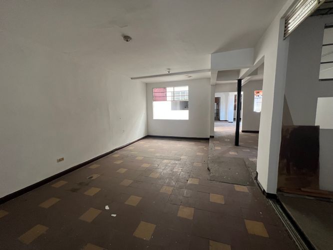 Bodega en venta en Junin, Cali, 420 m² · foto 18 de 23