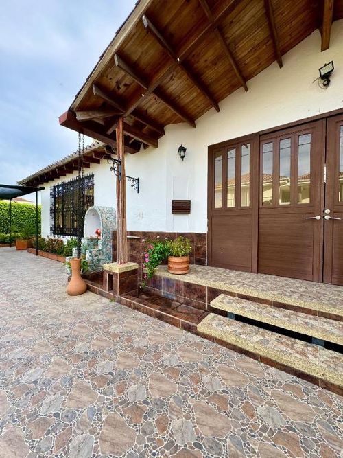 Casa de 6 alcobas en arriendo en Apiay, Villavicencio, 1000 m² · foto 13 de 17