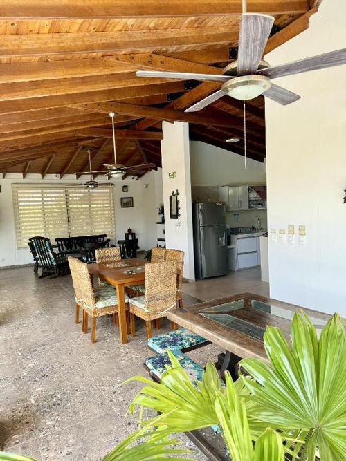Casa de 6 alcobas en arriendo en Apiay, Villavicencio, 1000 m² · foto 16 de 17