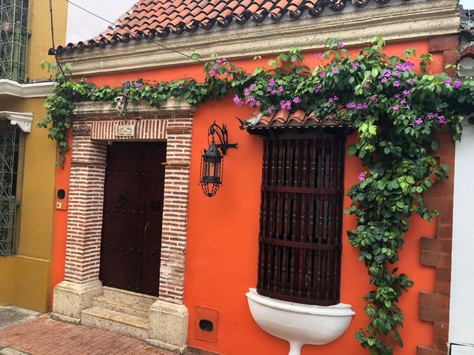 Casa de 5 alcobas en venta en El Centro, Cartagena, 280 m² · foto 2 de 24