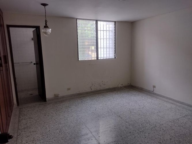 Casa de 8 alcobas en venta en Santa Monica, Cali, 1012 m² · foto 16 de 22