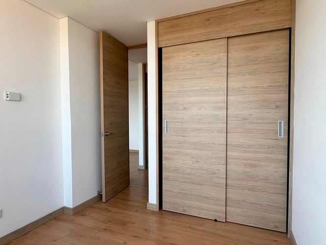 Apartamento de 2 alcobas en arriendo en El Porvenir, Rionegro, 73 m² · foto 8 de 11