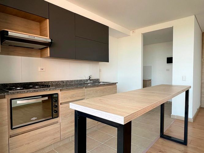 Apartamento de 2 alcobas en arriendo en El Porvenir, Rionegro, 73 m² · foto 10 de 11