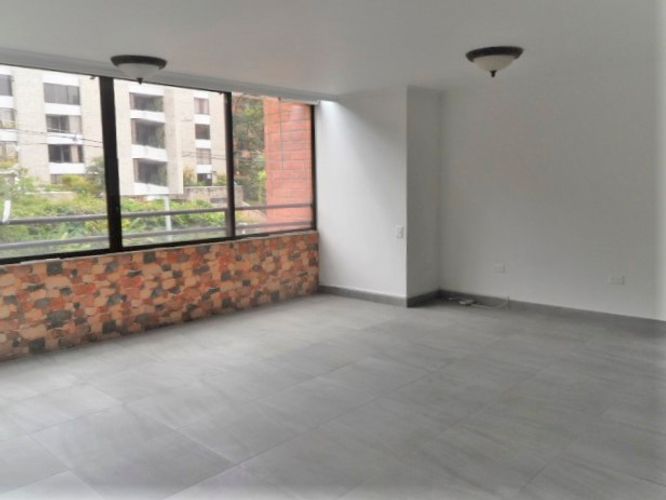 Apartamento de 3 alcobas en venta en El Poblado, Medellín, 113 m² · foto 4 de 16