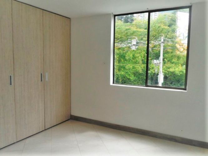 Apartamento de 3 alcobas en venta en El Poblado, Medellín, 113 m² · foto 11 de 16