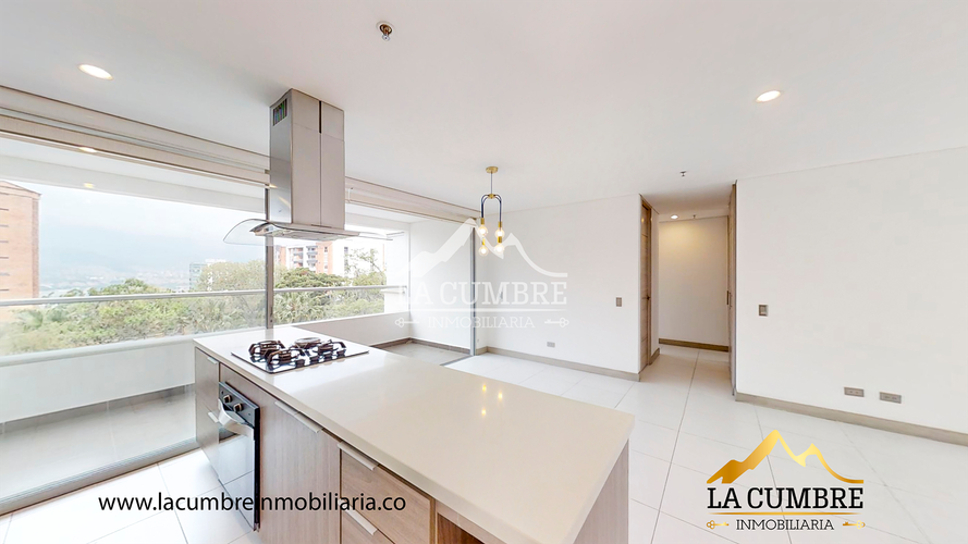 Apartamento de 3 alcobas en arriendo en Castropol, Medellín, 130 m² · foto 8 de 18