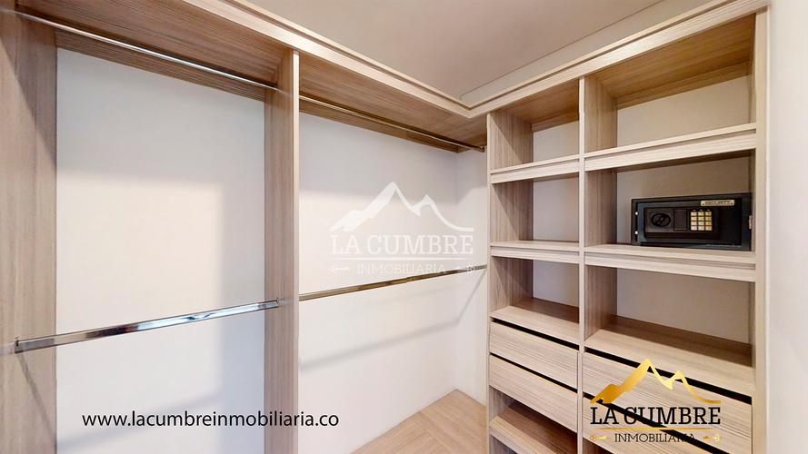 Apartamento de 3 alcobas en arriendo en Castropol, Medellín, 130 m² · foto 13 de 18