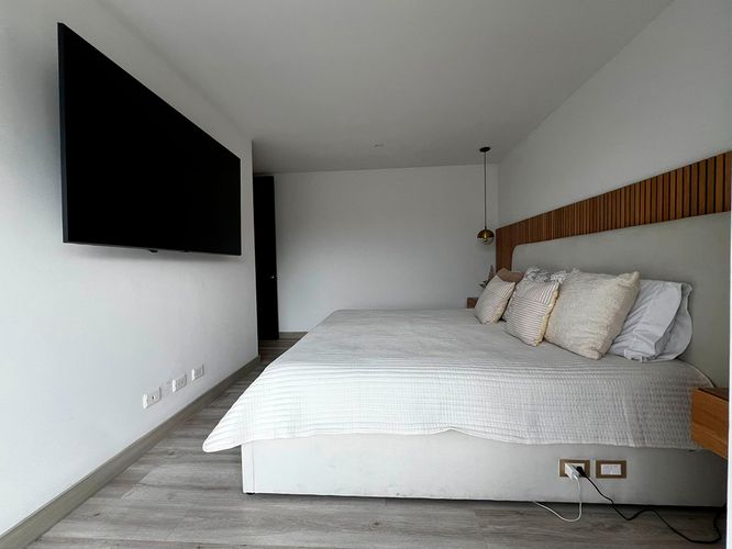 Apartamento de 3 alcobas en arriendo en El Poblado, Medellín, 120 m² · foto 10 de 19