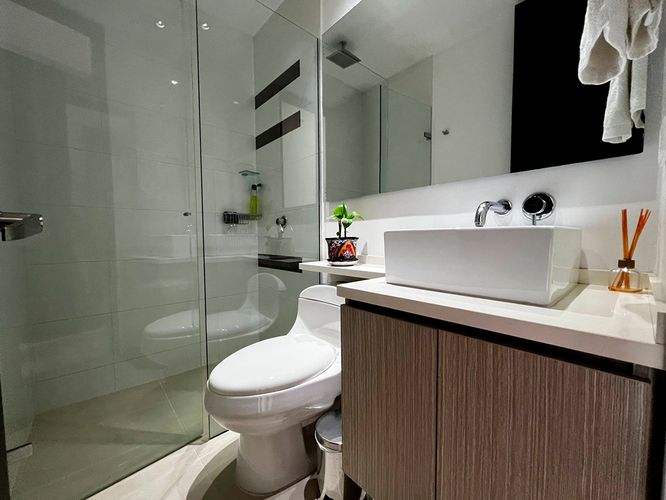 Apartamento de 3 alcobas en arriendo en El Poblado, Medellín, 120 m² · foto 19 de 19