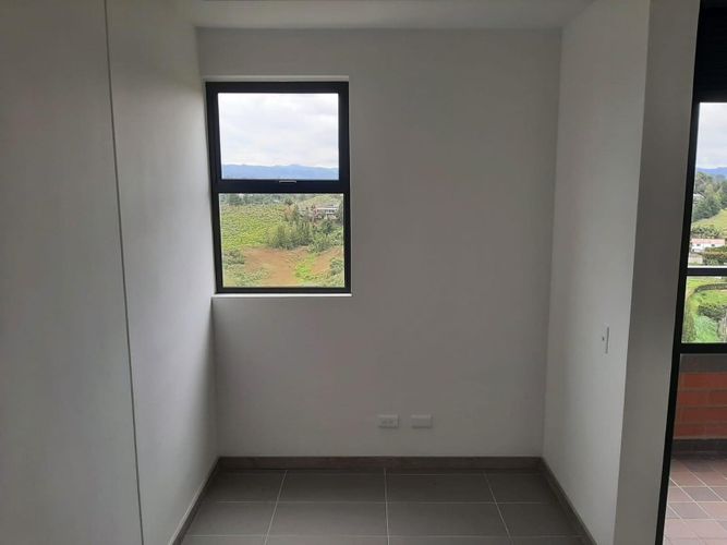 Apartamento de 2 alcobas en venta en El Porvenir, Rionegro, 77 m² · foto 10 de 17