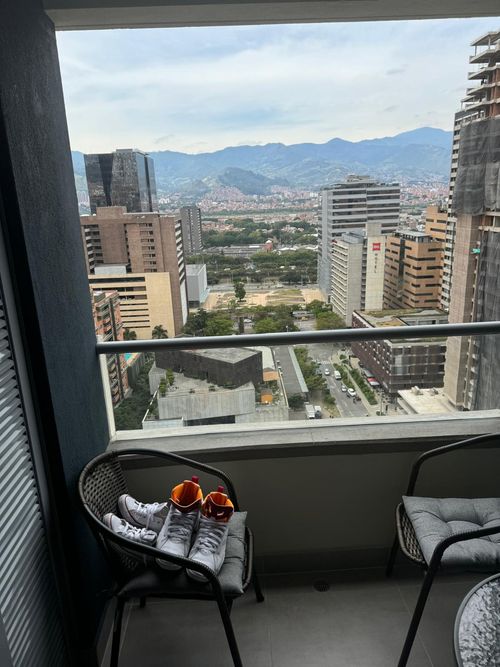 Apartamento de 2 alcobas en venta en El Poblado, Medellín, 84 m² · foto 12 de 12