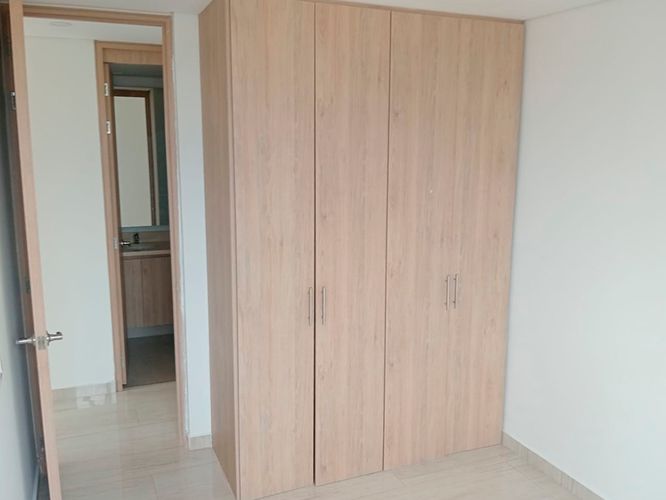 Apartamento de 3 alcobas en arriendo en Laureles, Medellín, 106 m² · foto 10 de 20
